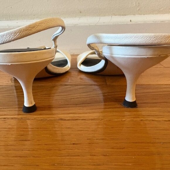 Zara White Leather Kitten Heeled Sandals W/ Gold Buckle, Sz 38 - Picture 8 of 14
